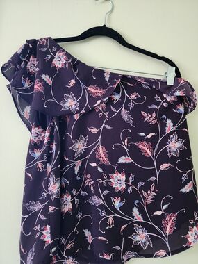 Astr Purple Floral One-Shoulder Top